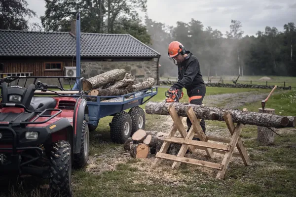 AKUMULÁTOROVÁ PÍLA Husqvarna 435i bez akumulátora a nabíjačky