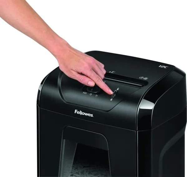 Skartovač Fellowes 12 C