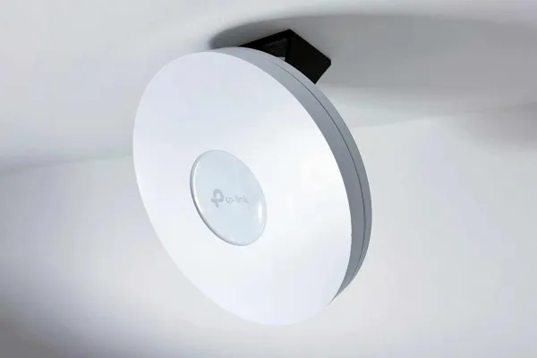 TP-Link D-EAP6X-UNI Držák/stojan pro EAP610,EAP613,EAP650,EAP653,EAP670,EAP660HD,EAP620HD, šedý