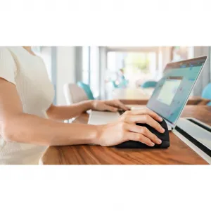 EVOLVEO TwinVerti, vertikálna ergonomická myš, 2,4 GHz + Bluetooth, čierna