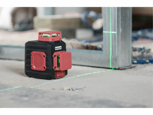 FORTUM 4780214 Laser líniový, krížový samonivelačný, zelený, 2D(1H360+1V360), Li-ion akumulátor