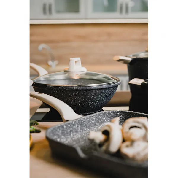 WOK panvica s pokrievkou, priemer 30 cm, KAROTE