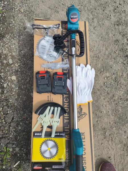 DrillPro Super ľahký Teleskopický aku krovinorez strunová kosačka vyžínač vhodný pre batériu MAKITA 18V Batéria: Bez batéria