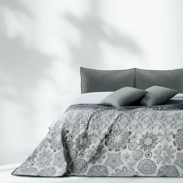 Obojstranný prehoz z mikrovlákna DecoKing Brigha bielo-sivý, velikost 170x210