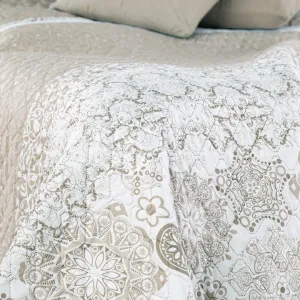 Obojstranný prehoz na posteľ DecoKing Alhambra béžový/biely, veľkosť 200x220