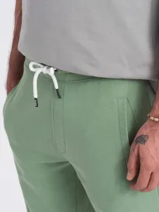 Štýlové kraťasy pre pánov zelené
