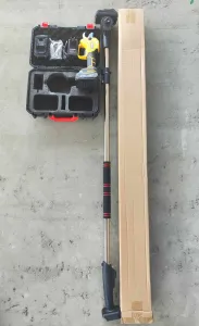 AMOEBA AKU teleskopické bez uhlíkové nožnice na konáre vhodné pre batériu MAKITA 18V hrúbka strihu 30mm a 50mm+rezervné čeľuste v cene.Celkový dosah až 5 Metrov