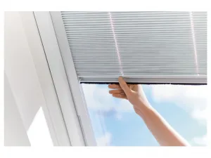 Livarno home Tepelnoizolačná plisovaná žalúzia na strešné okná Velux, 49,3 x 94 – 116 cm (biela)