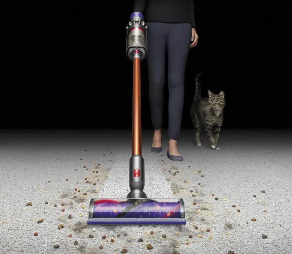 Tyčový vysávač Dyson V10 Absolute 2023