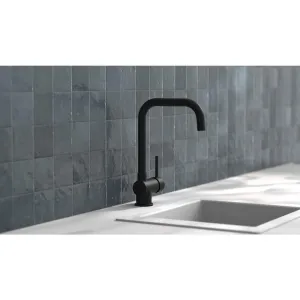 KUCHYNSKÁ BATÉRIA SISTANT STOCKHOLM