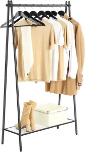 SONGMICS Šatní vešiak Loft 153 cm čierny