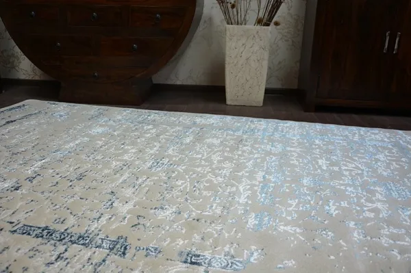Dywany Lusczow Kusový koberec MANYAS Mariet modro-krémový, veľkosť 80x150