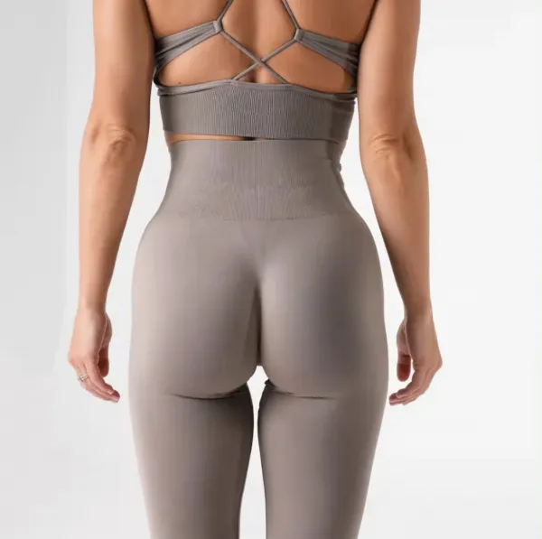 Legínovo Fitness set hnedý Ensemble Veľkosť: L