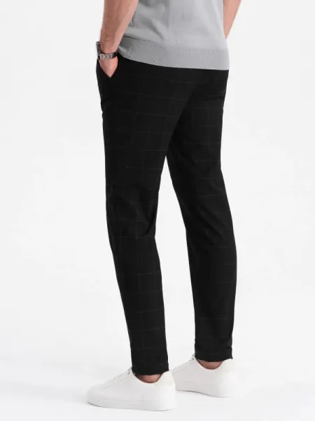 Elegantné pánske chinos nohavice čierne