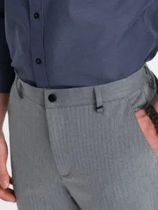 Trendy pánske chinos nohavice šedé