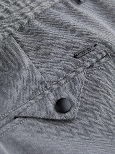 Trendy pánske chinos nohavice šedé