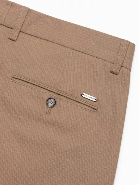 Jedinečné pánske slim fit chinos nohavice svetlo hnedé