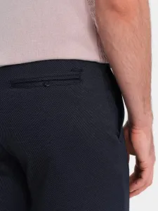 Štýlové kraťasy štruktúrované pre pánov granátové