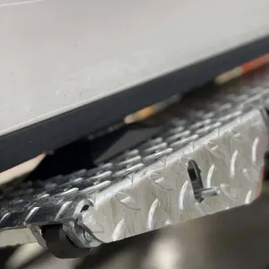 Ferdus Gumová podložka zdviháka 135 × 135 × 42 mm (pre EV/Tesla)