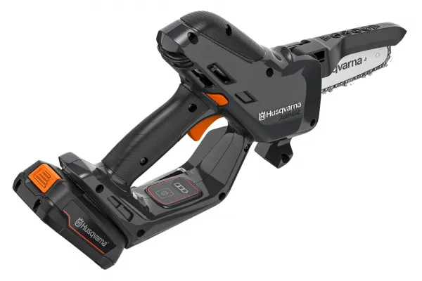 Akumulátorová prerezávacia píla Husqvarna Aspire™ P5-P4A set