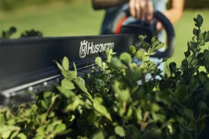 Akumulátorový plotostrih Husqvarna Aspire™ H50-P4A s akumulátorom a nabíjačkou