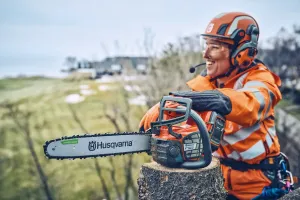 Akumulátorová reťazová píla Husqvarna T542i XP® bez akumulátora a nabíjačky