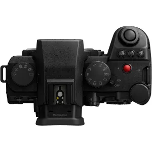 Panasonic LUMIX DC-S5M2X (telo) 21013