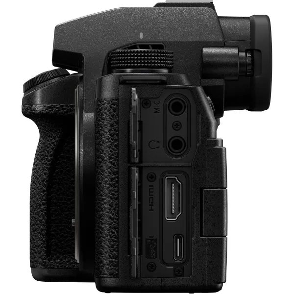 Panasonic LUMIX DC-S5M2X (telo) 21013