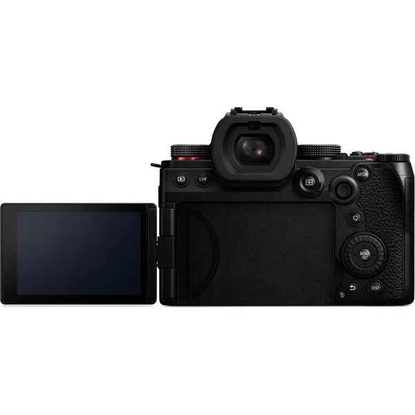 Panasonic LUMIX S5M2 + R24105 28528