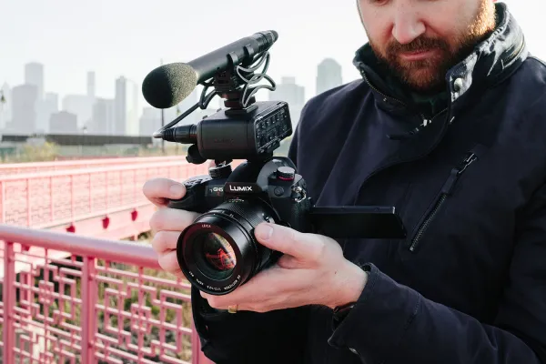 Panasonic LUMIX GH5M2 (telo) 16586