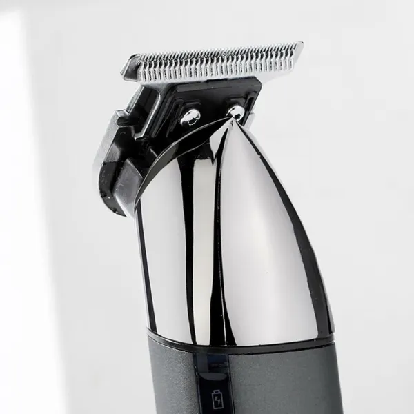 BaByliss T996E Zastrihávač na fúzy