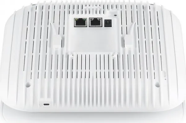 Zyxel WAX655E, 802.11ax 4x4 Outdoor Access Point - bez zdroje