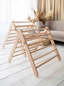 Woodisio Montessori Piklerovej triangel malý PEDRITO buk Farba: Prírodné drevo, Variant: Triangel