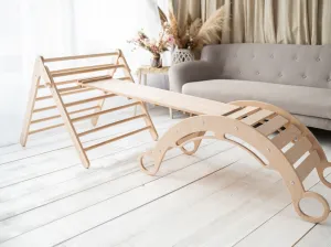 Woodisio Montessori Piklerovej triangel veľký PEDRO buk Farba: Farebný - modrý, Variant: Triangel
