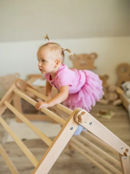 Woodisio Montessori Piklerovej triangel štvorramenný TITO buk Farba: Farebný - modrý, Variant: Triangel