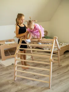 Woodisio Montessori Piklerovej triangel štvorramenný TITO buk Farba: Farebný - modrý, Variant: Triangel