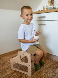 Woodisio Stolček UUKU Farba: Biela