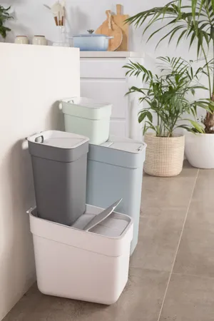 Odpadkový kôš Curver Ready To Collect 20L biely