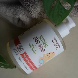 Prírodné tekuté mydlo pre deti WoodenSpoon 300 ml