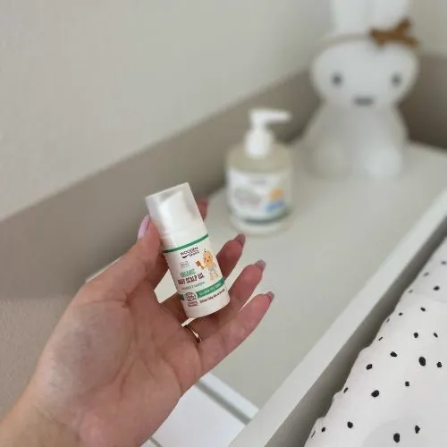 Organický olej na detskú pokožku hlavy Wooden Spoon 15ml
