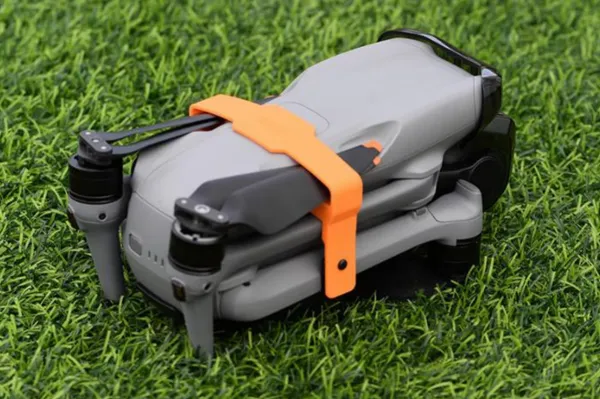 Stablecam DJI AIR 3 - Držiak vrtuľou (Šedá) 1DJ2852
