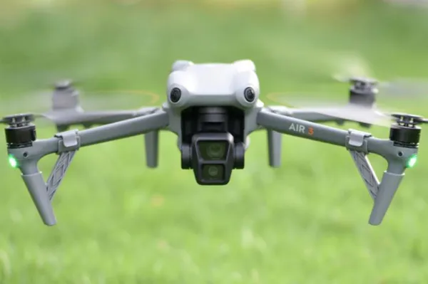 Stablecam DJI AIR 3 - podvozok 1DJ2856