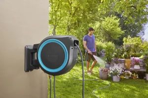 Gardena Nástenný box na hadicu RollUp M/L