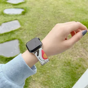 Innocent Silicone Geometric Apple Watch Band 44/45/46/49mm - Red