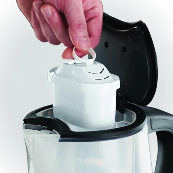 RUSSELL HOBBS varná kanvica