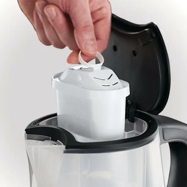 RUSSELL HOBBS varná kanvica