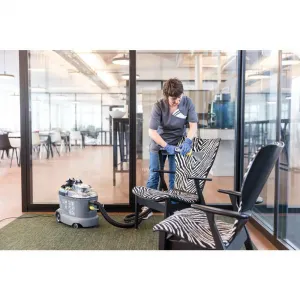 Karcher Kärcher - Hubica na čalúnenie