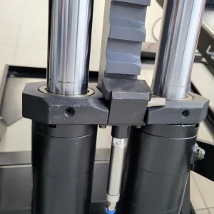 NOŽNICOVÝ ZDVIHÁK 3T - zdvih 1850mm REDATS L-600