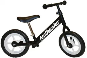 myRunbike Moje odrážadlo s menom - čierne s bielymi kolesami