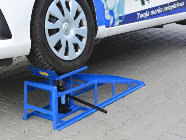 Geko Nájazdová rampa s hydraulickým zdvihákom 2T set 2ks